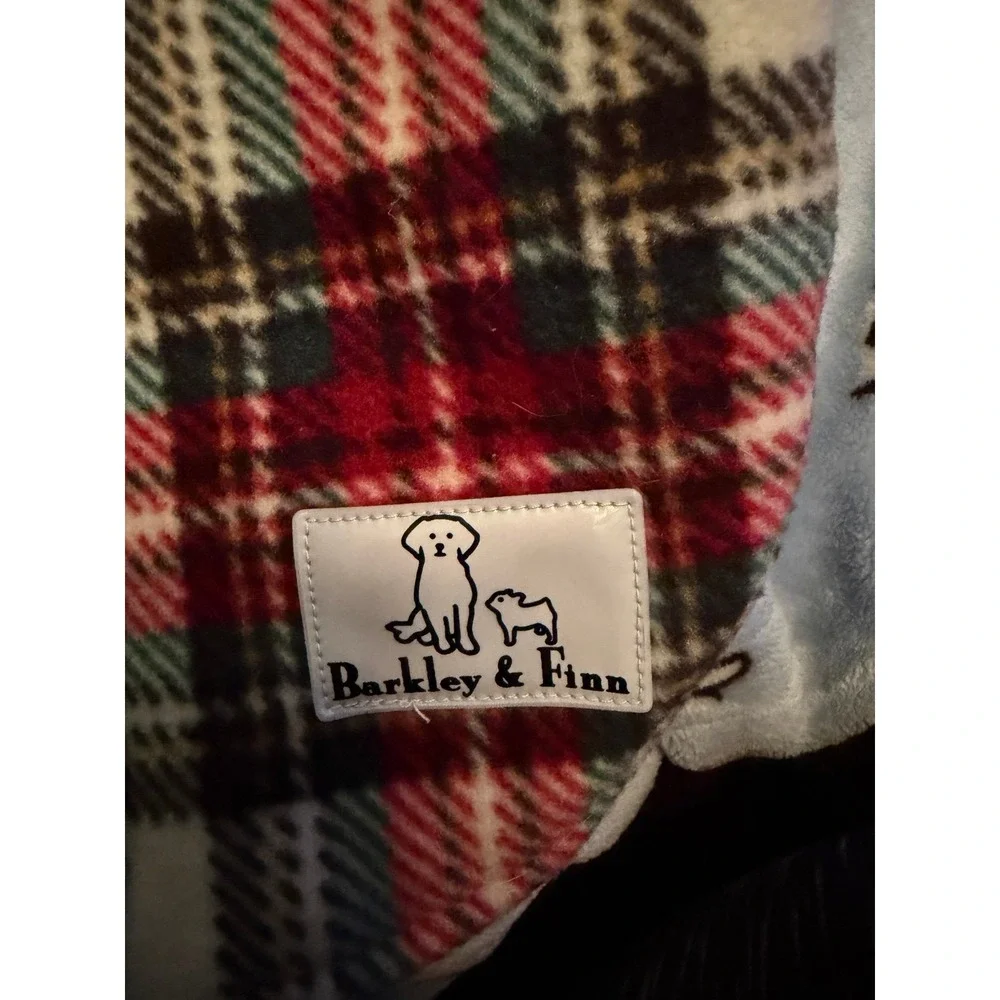Barkley & Finn Pet Sherpa Lined Winter Dog Coat Jacket Medium Multi Plaid
